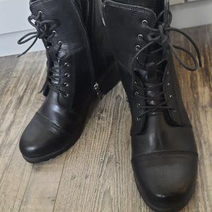 Vintage style boots